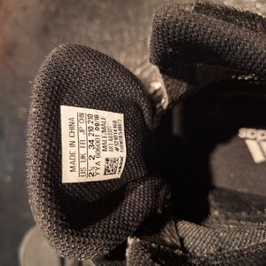 Adidas Boys Black Wrestling Shoes